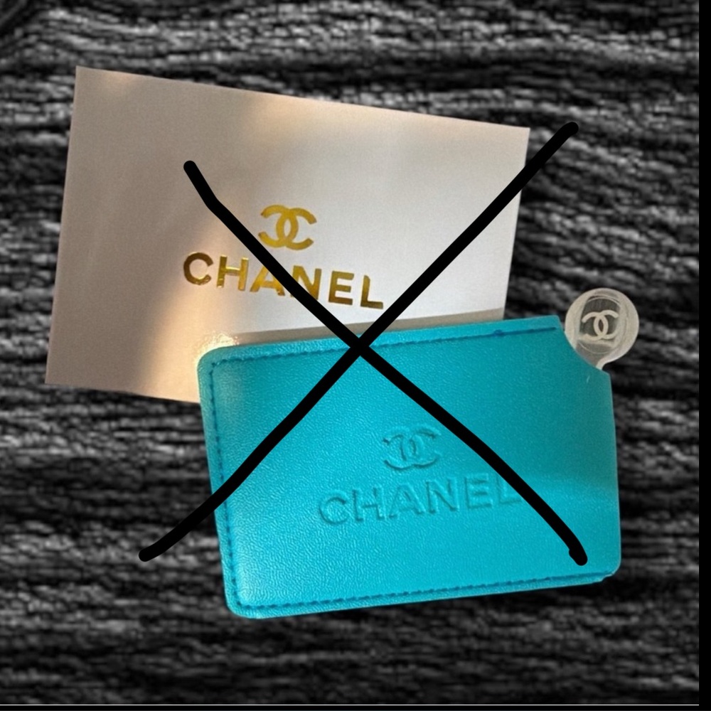 Winner’s Choice. Chanel Mirror and Card Holder. Pick one color. - Picture 6 of 10